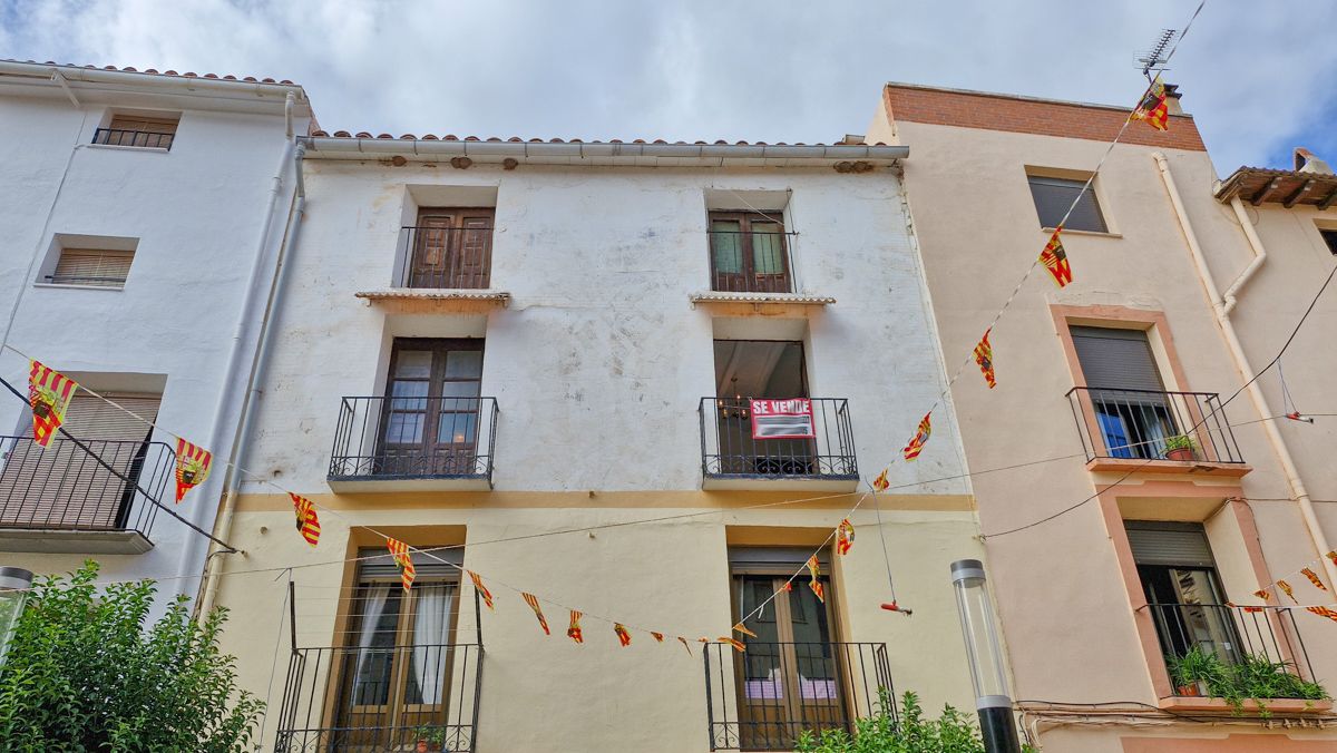 Piso en el centro de Oliete. Ref Q33